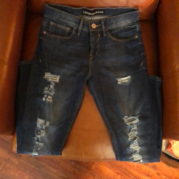 Express Mid Rise - Picture 3 of 4